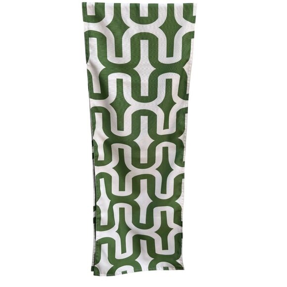 Rodeo Home Green & White Geometric Pattern Woven Rectangle Table Runner 13"x72" - Picture 4 of 6